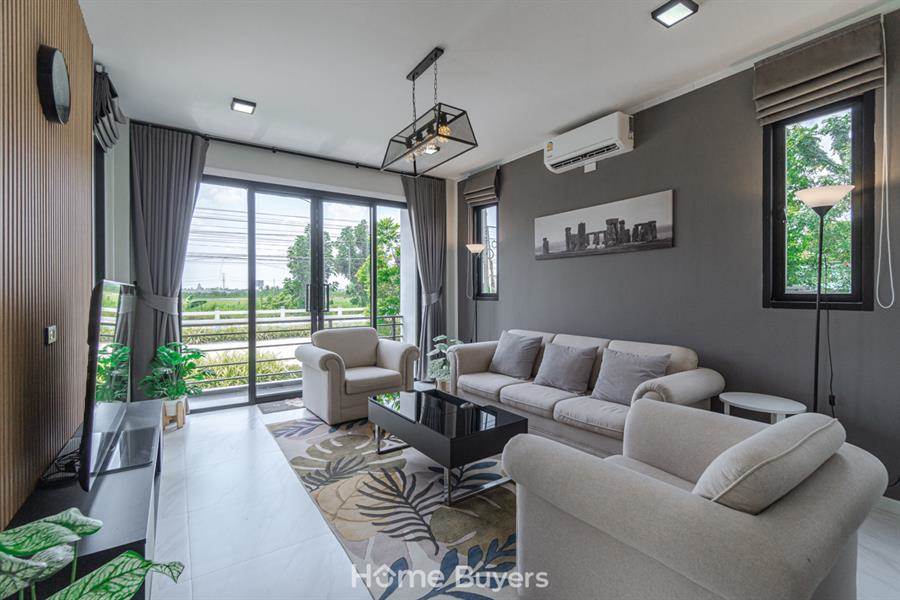 เปลี่ยนบ้านให้เป็นสวรรค์ 7 ของแต่งบ้านน่าอยู่ ที่คนทำงานออฟฟิศต้องมี